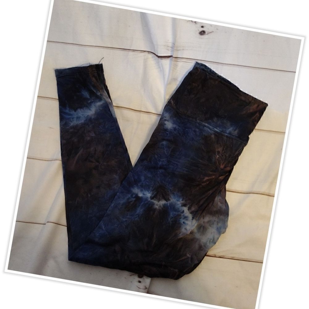 Sweet Heart Blue Tie Dye Print Legging Super Soft Size Large.